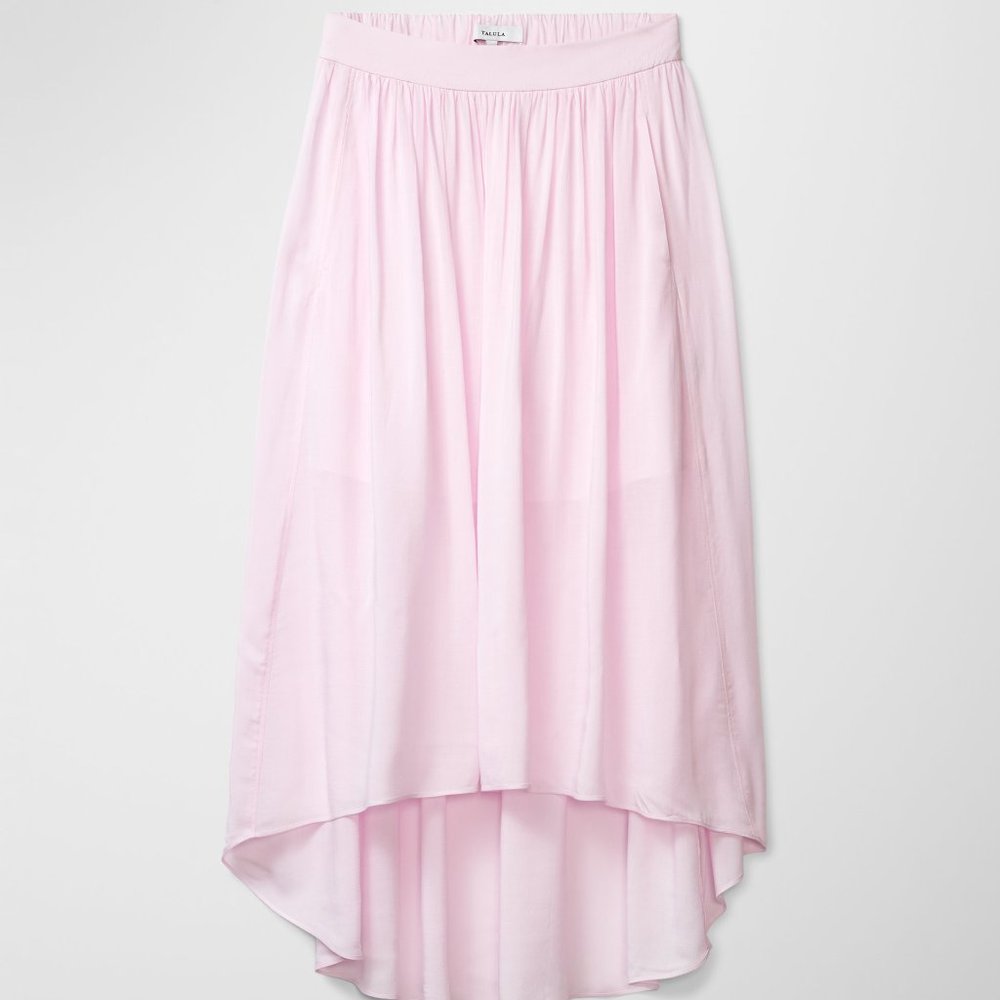 Aritzia pink skirt
